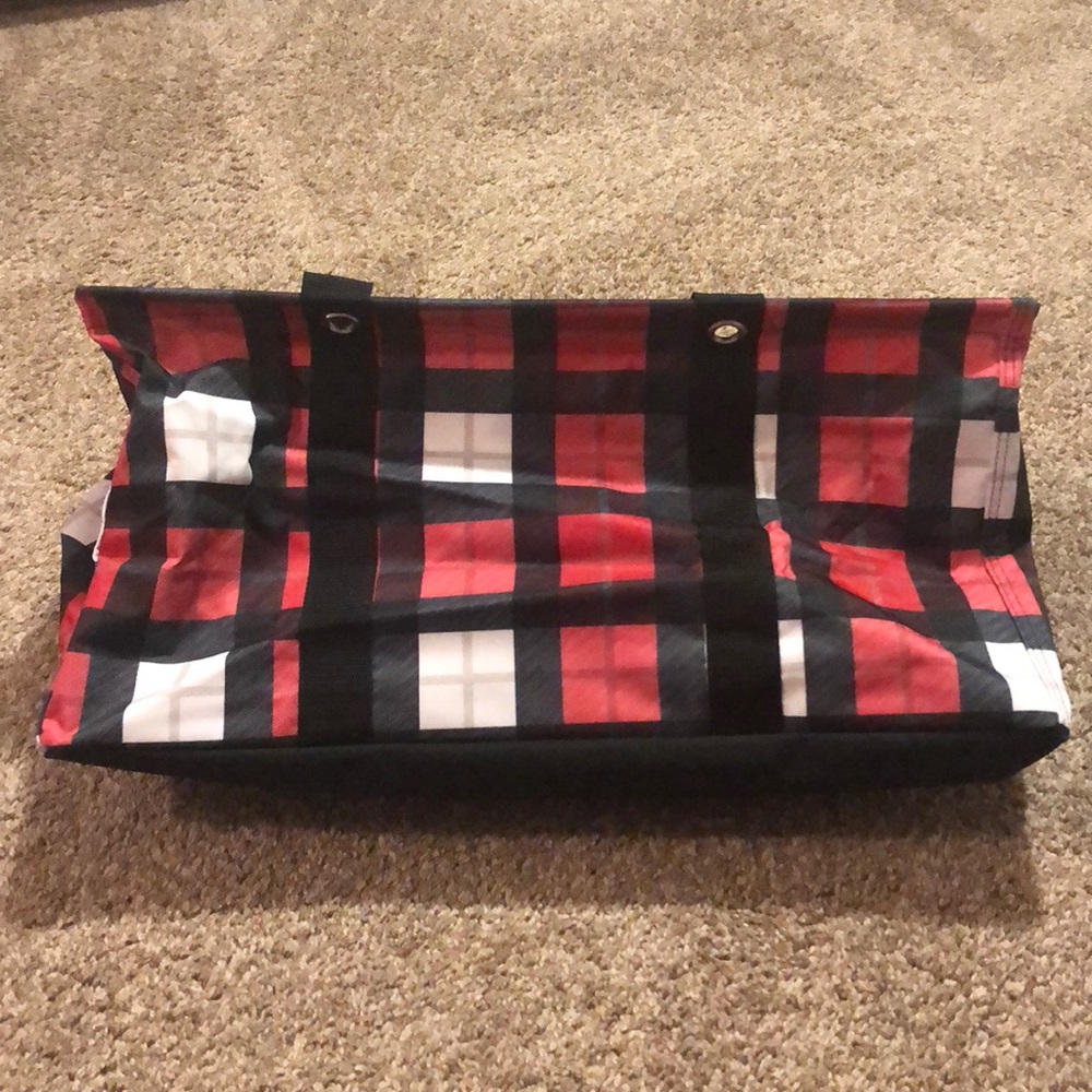 Thirty- one check mate large utility tote